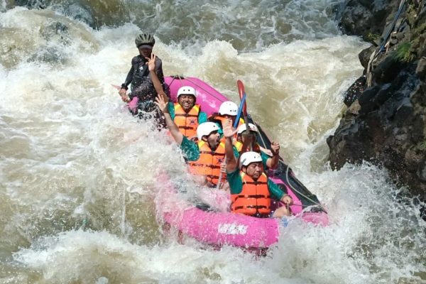 rafting-ciwidey-2.jpeg